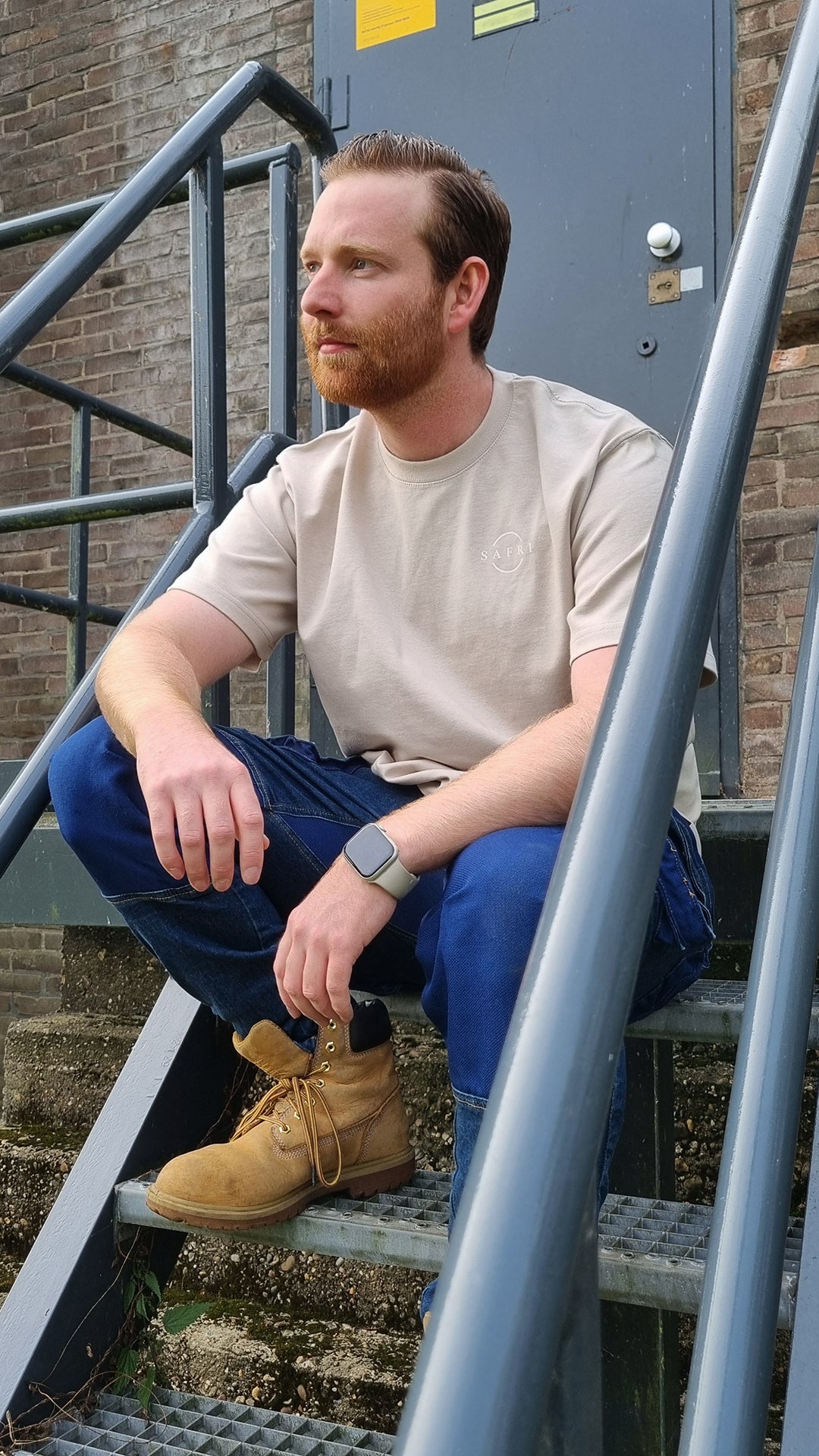 NO SMOKING CHIEF S - Heavy T Beige