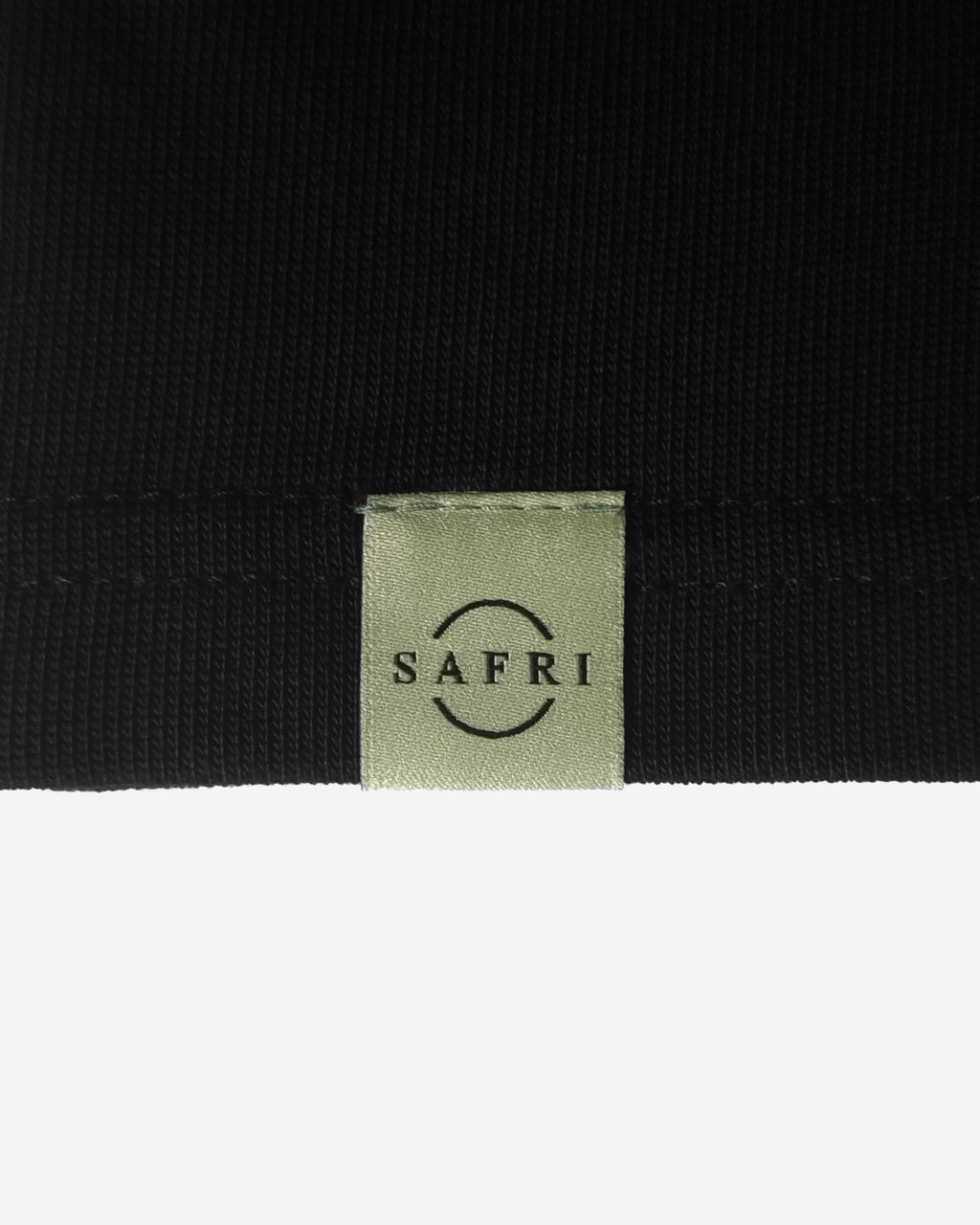 NO SMOKING CHIEF S - Heavy T Black