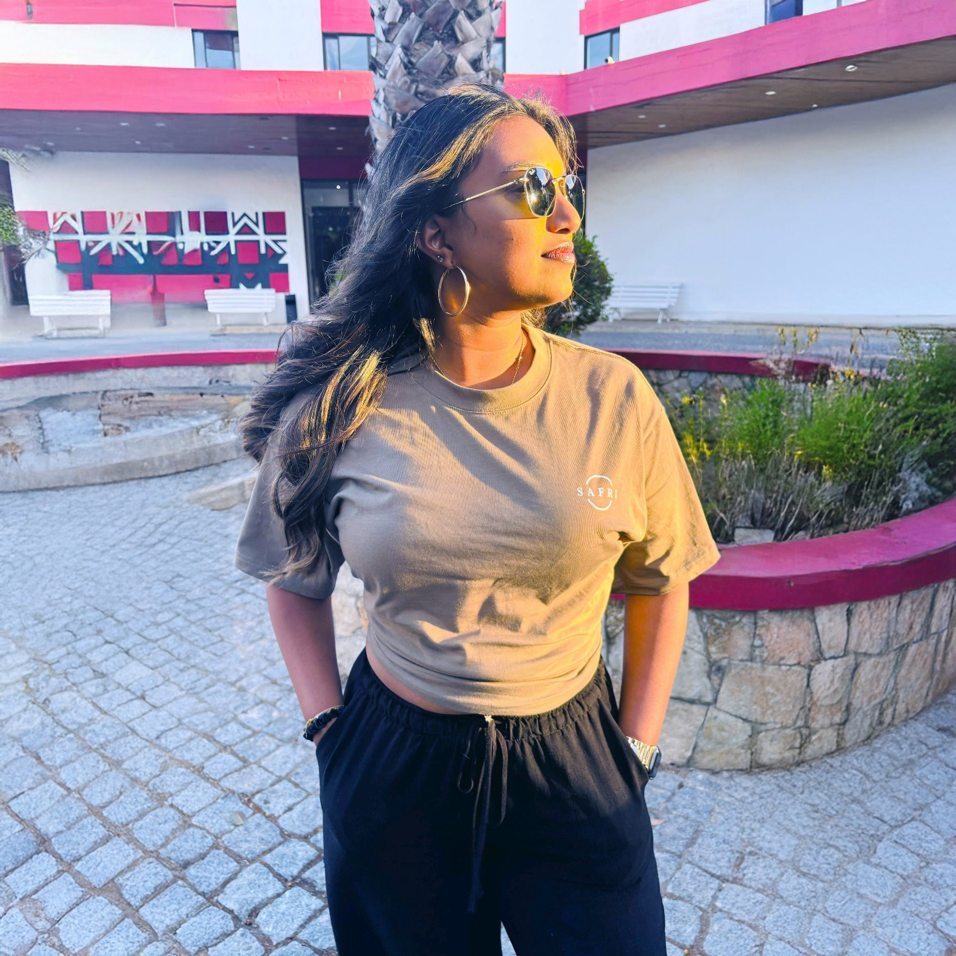 SAFRI ESSENTIALS - Dark Olive